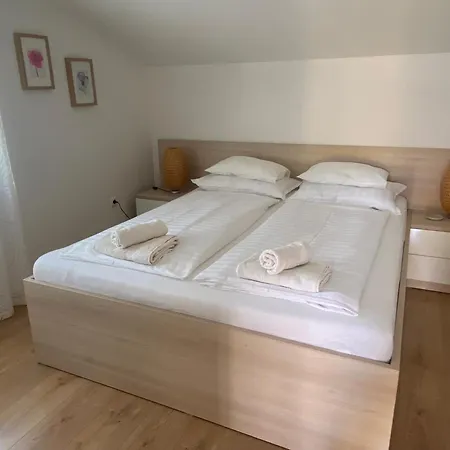 Dani 3* Baška