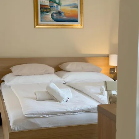 Dani Frühstückspension Baška