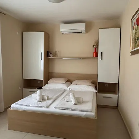 Dani 3* Baška