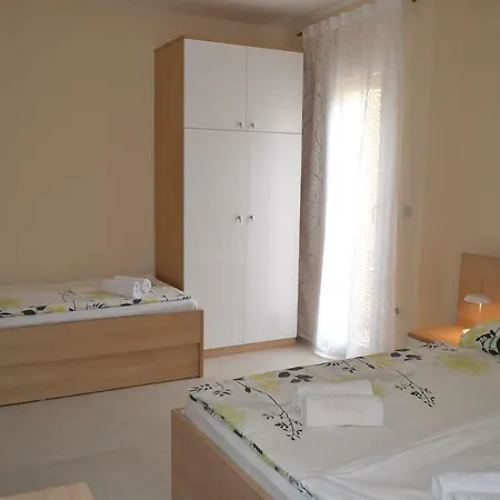Dani Bed and Breakfast