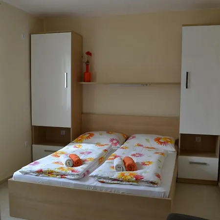 Dani Frühstückspension Baška