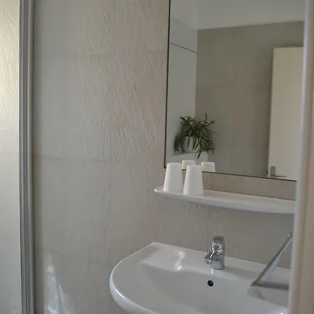 Dani 3* Baška